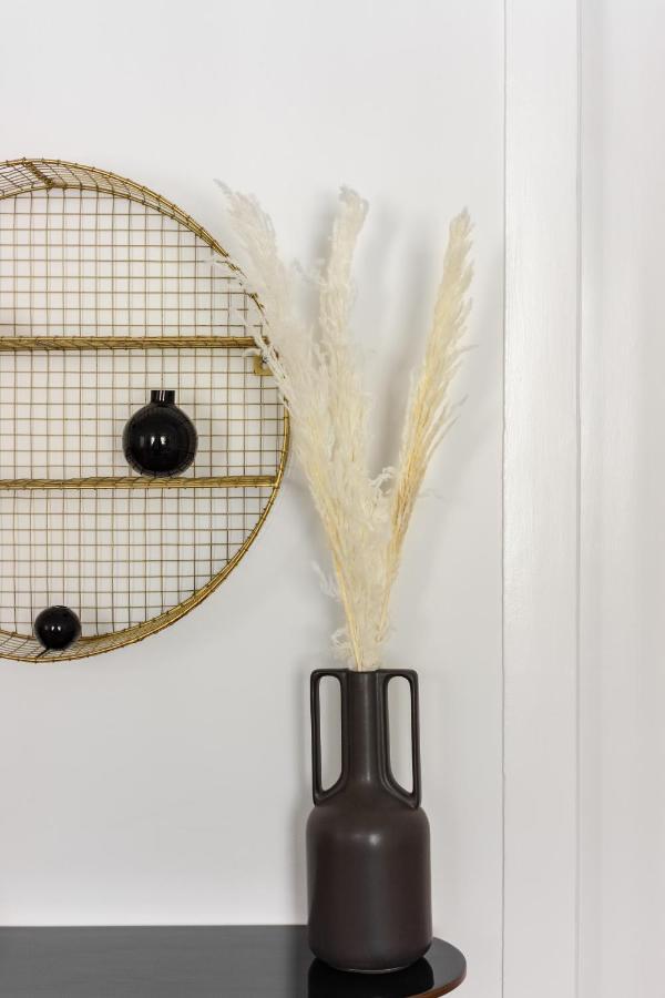 Casa Boma - Typical And Spacious - Lapa Ii * Lisboa