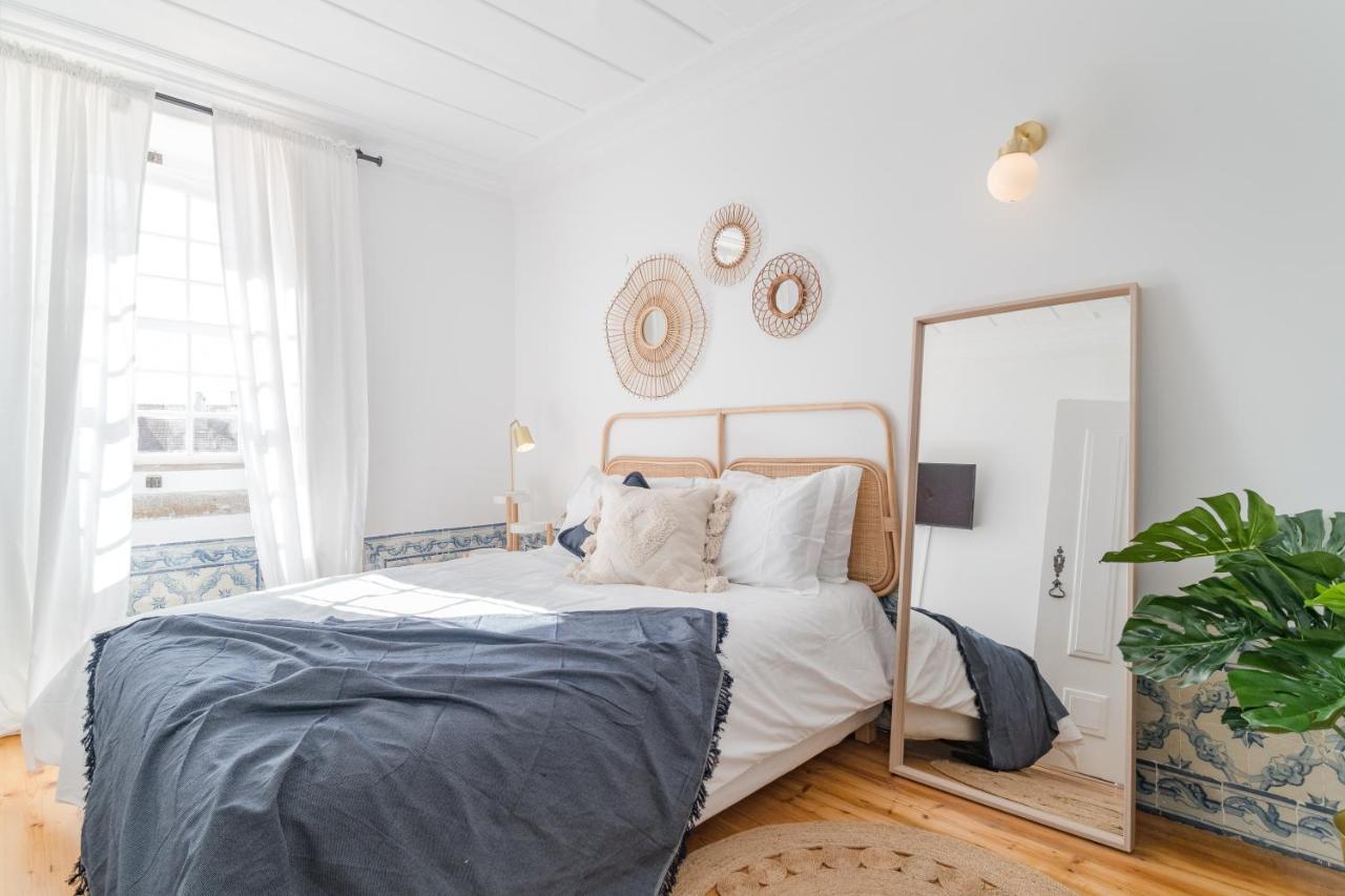 Casa Boma - Typical And Spacious - Lapa Ii Lisboa